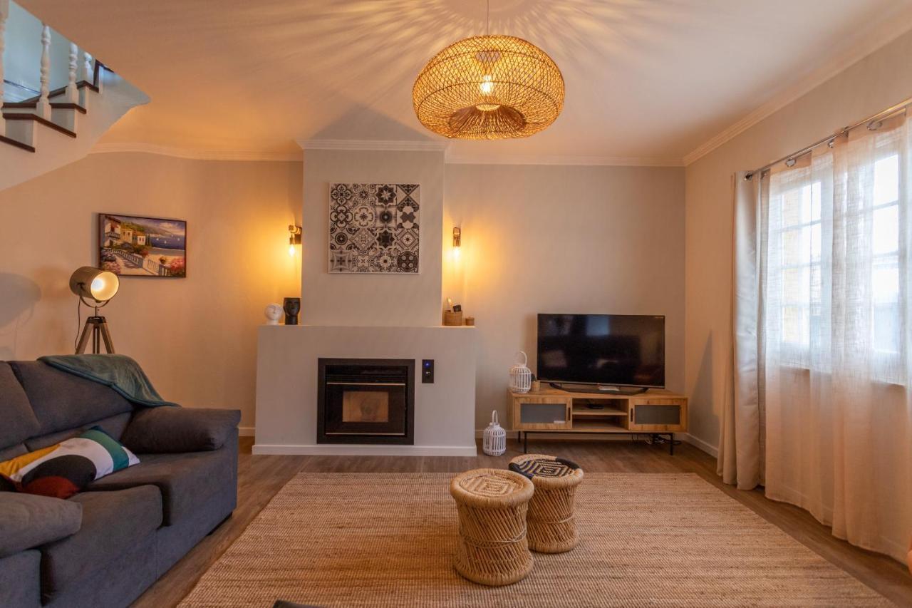 Casa Da Praia Dos Moinhos هيبيرا غْريندي المظهر الخارجي الصورة